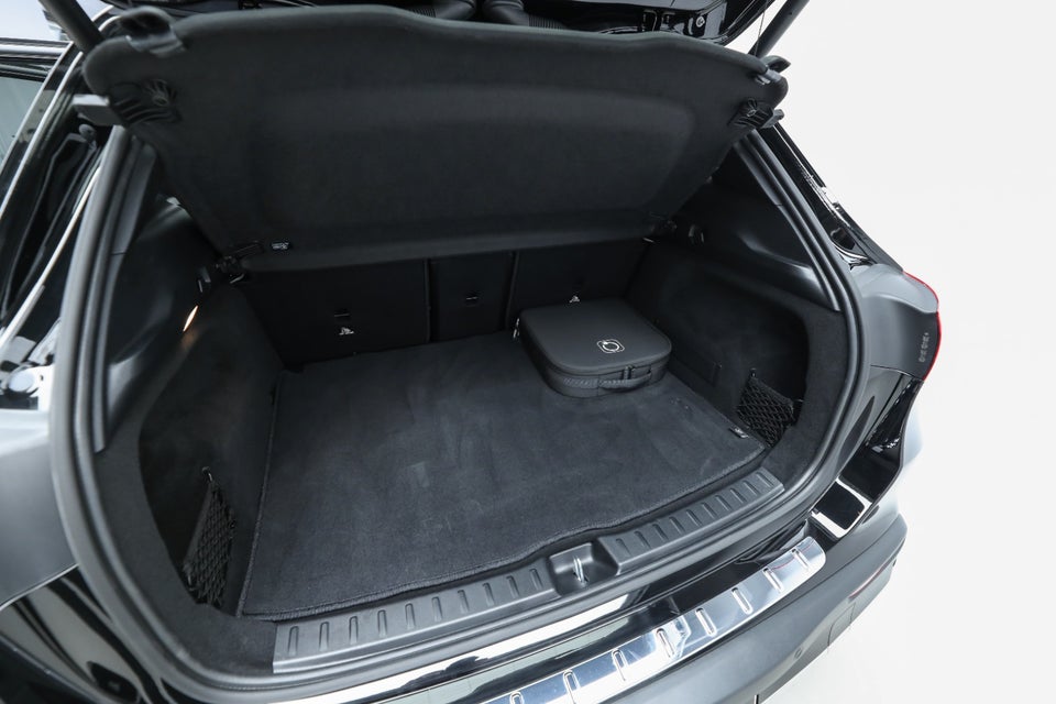 Mercedes EQA250+ AMG Advance 5d