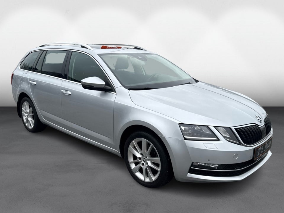 Skoda Octavia 2,0 TDi 150 Style Combi DSG 5d