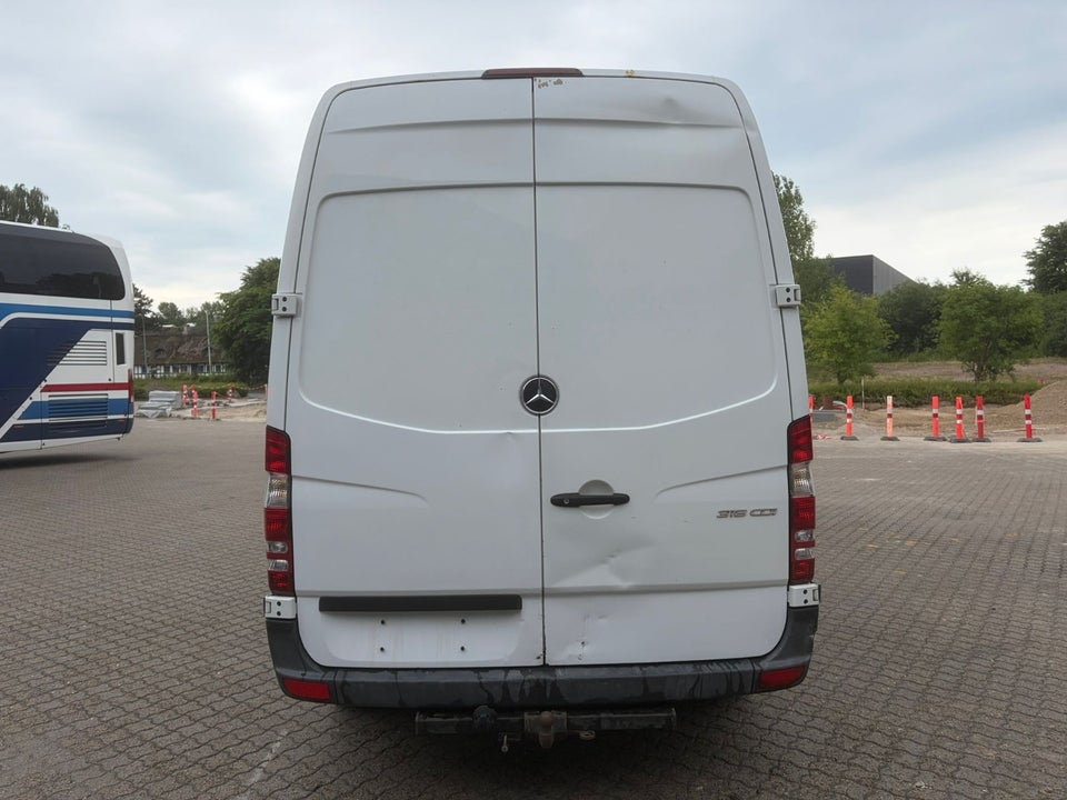 Mercedes Sprinter 316 2,2 CDi R2 Kassevogn 5d