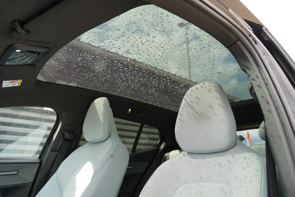 Volvo EX30 Extended Range Ultra 5d