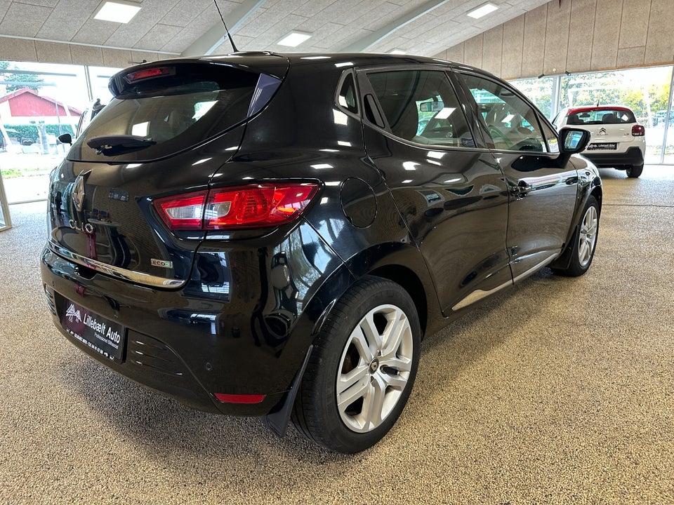 Renault Clio IV 0,9 TCe 90 Zen 5d