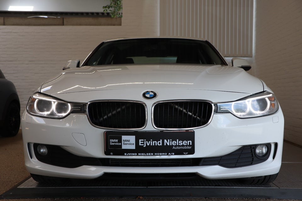 BMW 320d 2,0  4d