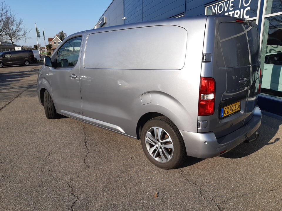 Peugeot e-Expert 75 L2 Ultimate Van