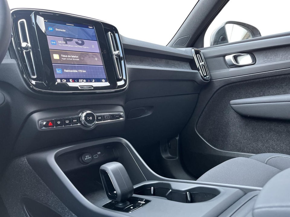 Volvo EX40 Extended Range Plus 5d