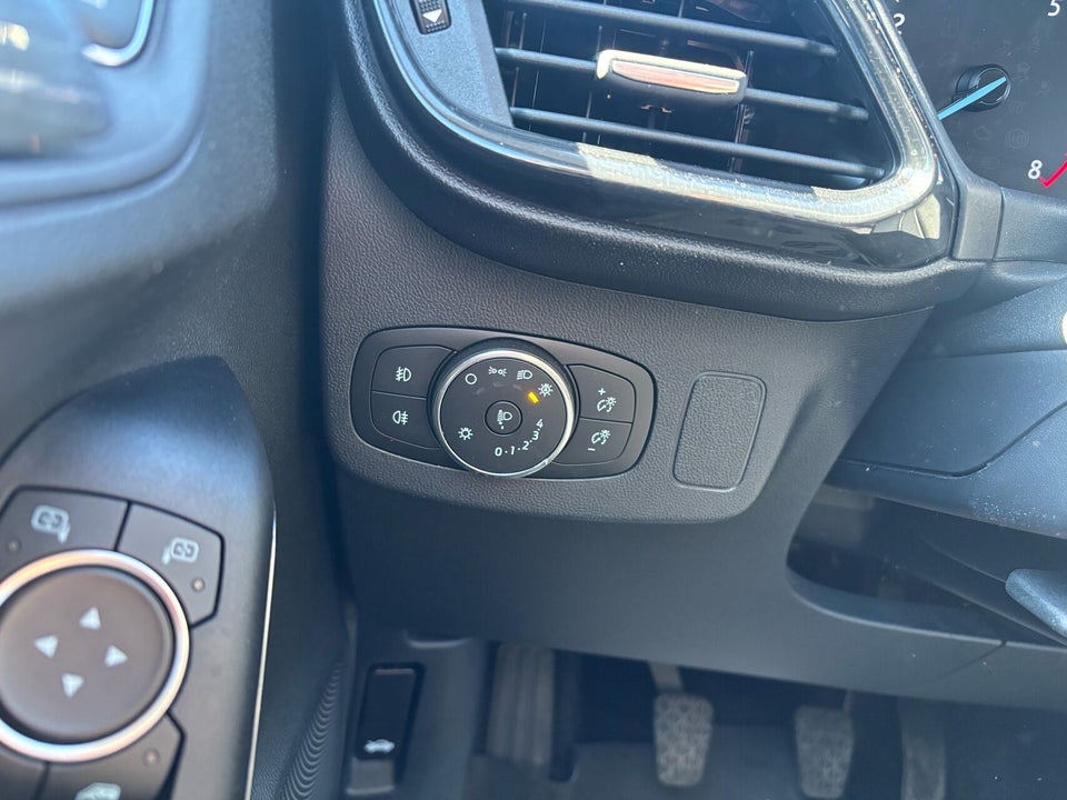 Ford Puma 1,0 EcoBoost mHEV Titanium 5d