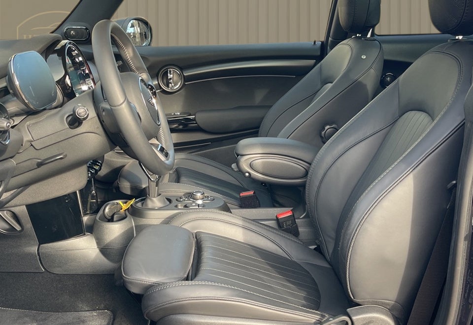 MINI Cooper SE Maximise 3d