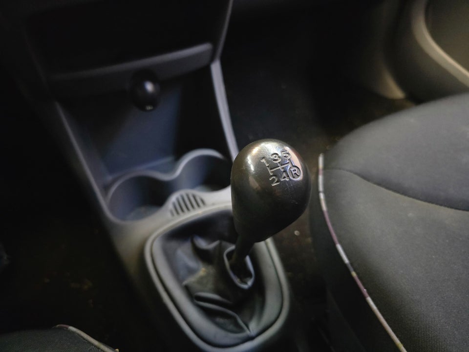 Citroën C1 1,0i SX 5d