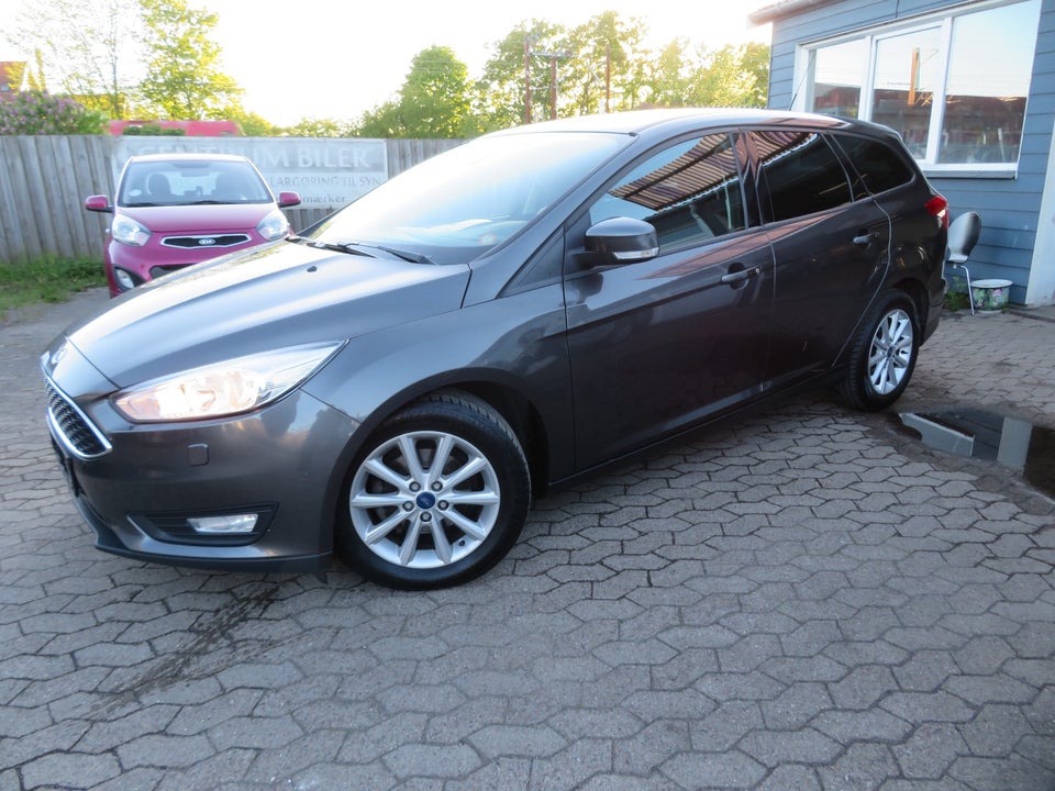 Ford Focus 1,0 SCTi 125 Business stc. 5d