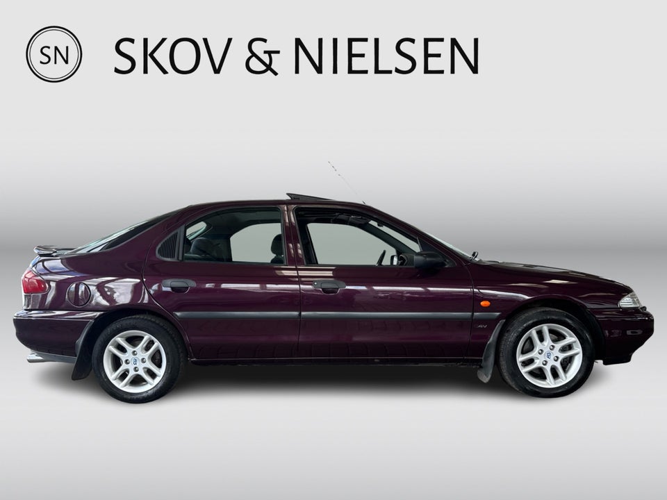 Ford Mondeo 2,5 V6 5d