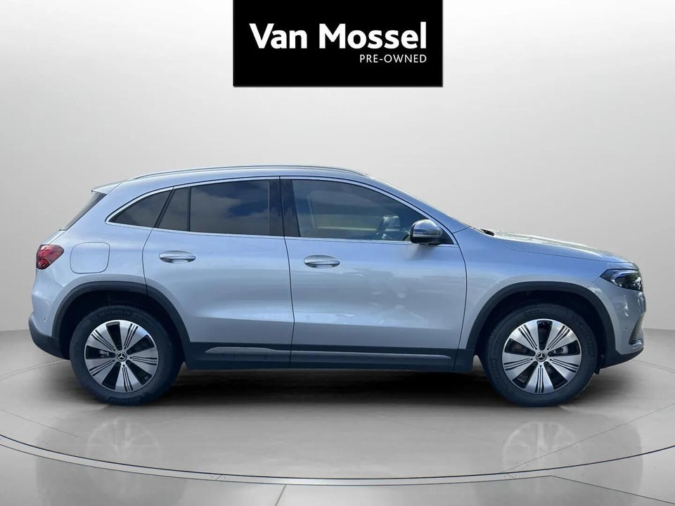 Mercedes EQA250+ Progressive Advance 5d