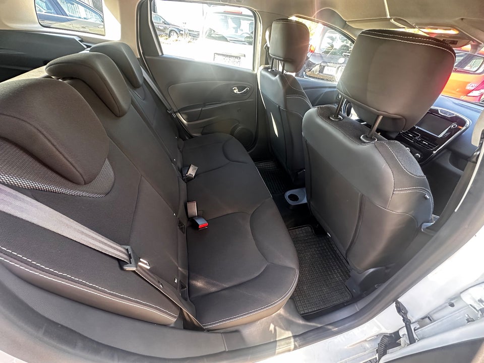 Renault Clio IV 1,5 dCi 75 Expression 5d