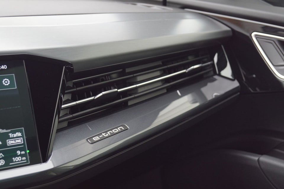 Audi Q4 e-tron 45 S-line 5d