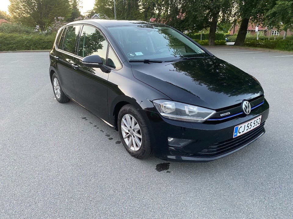 VW Golf Sportsvan 1,6 TDi 110 BlueMotion 5d