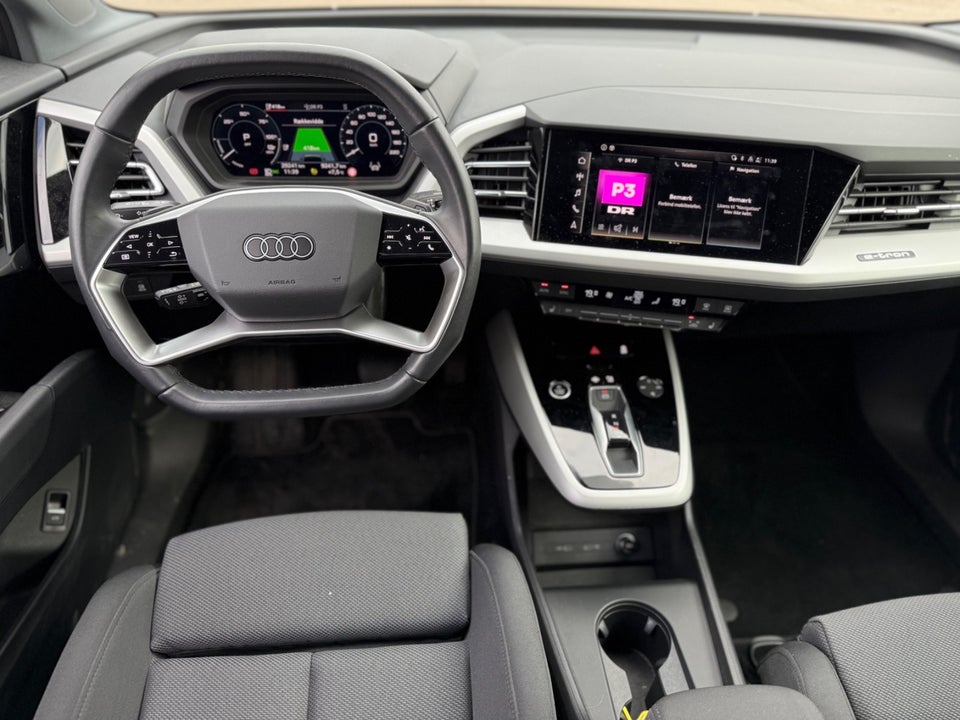 Audi Q4 e-tron 40 Advanced 5d