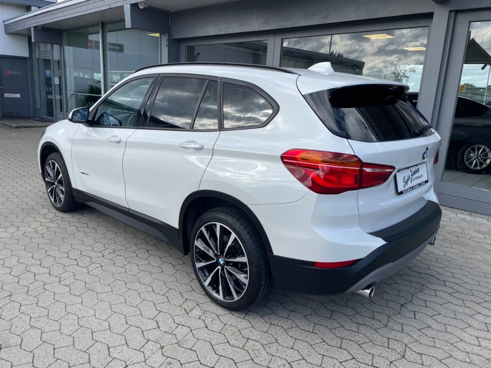 BMW X1 2,0 sDrive20i Advantage aut. 5d