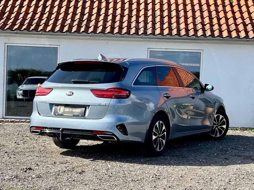 Kia Ceed 1,6 PHEV Prestige SW DCT 5d