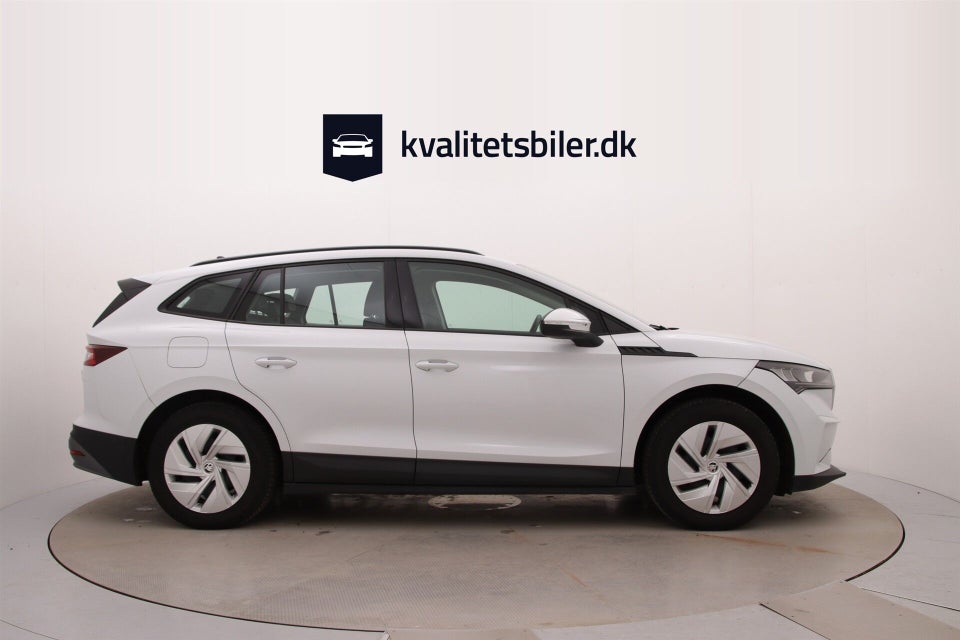 Skoda Enyaq 50 iV Loft 5d