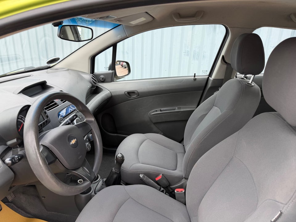 Chevrolet Spark 1,0 LS 5d