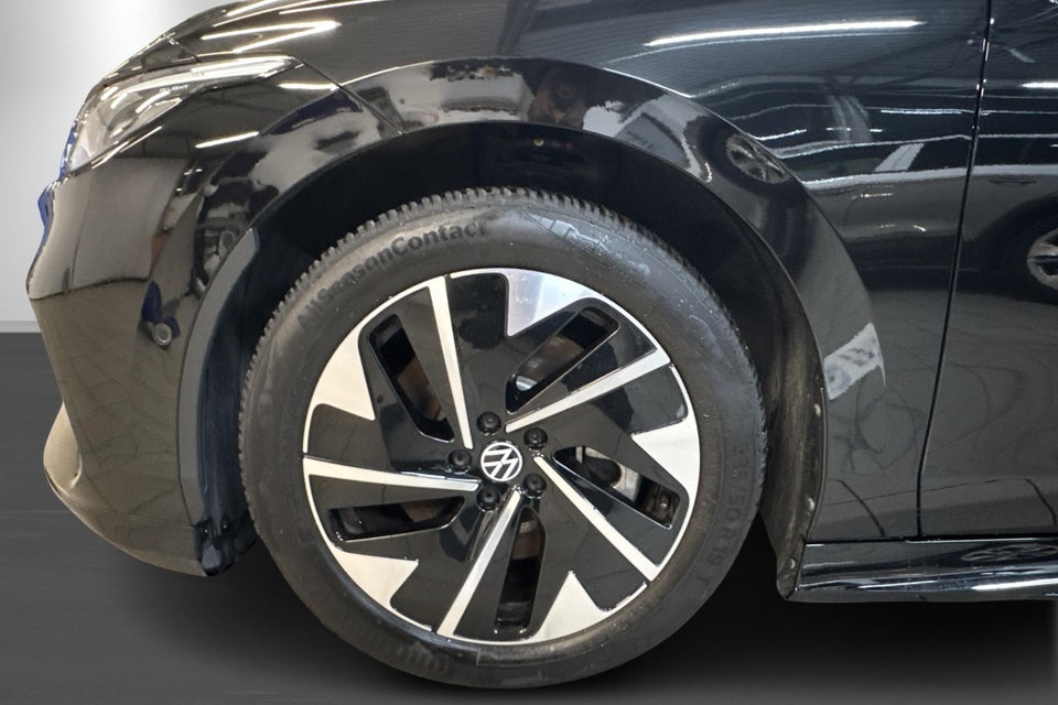 VW ID.7 77 Style+ Tourer 5d