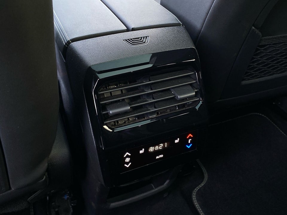 Peugeot e-5008 77 GT Pack 7prs 5d