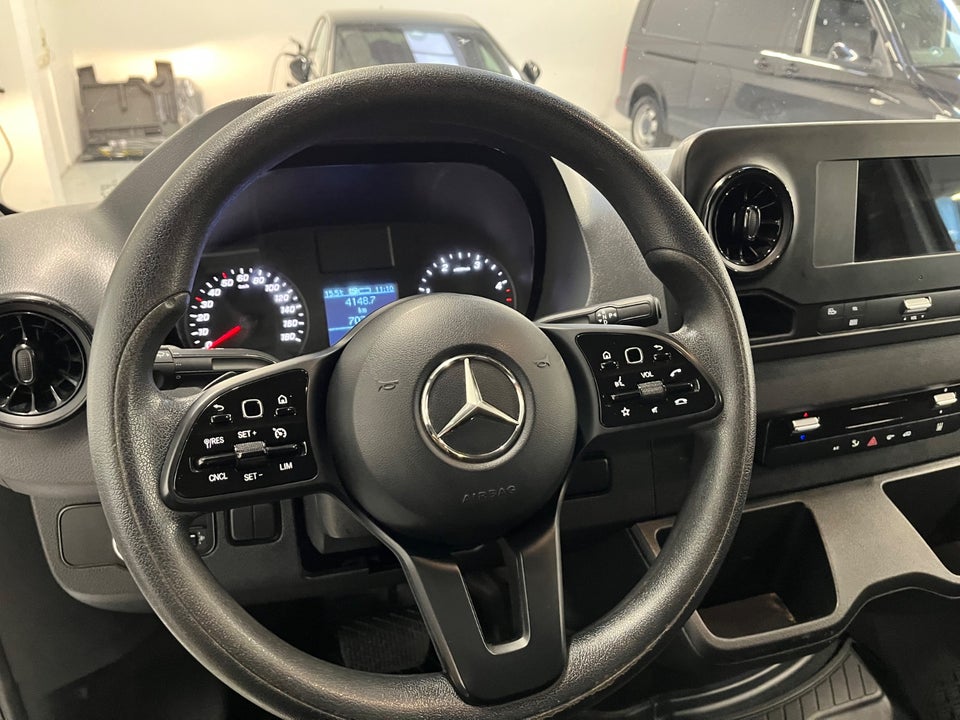 Mercedes Sprinter 317 2,0 CDi A3 Kassevogn aut. RWD