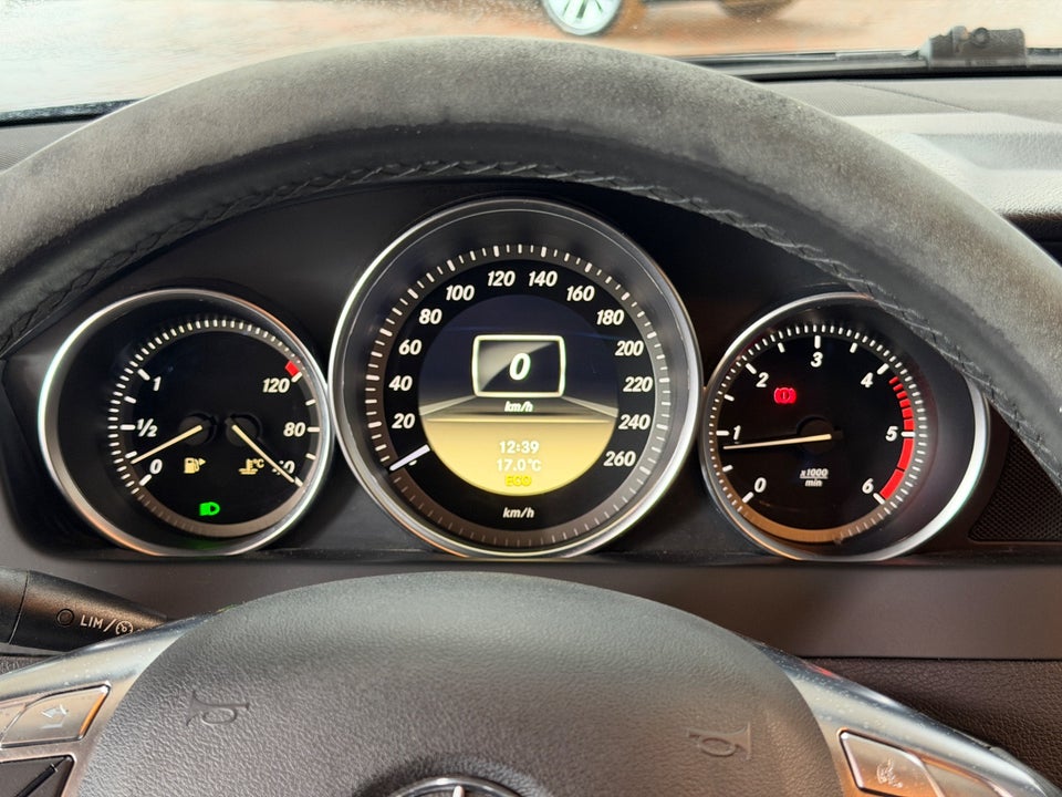 Mercedes C200 2,2 CDi Avantgarde stc. BE 5d