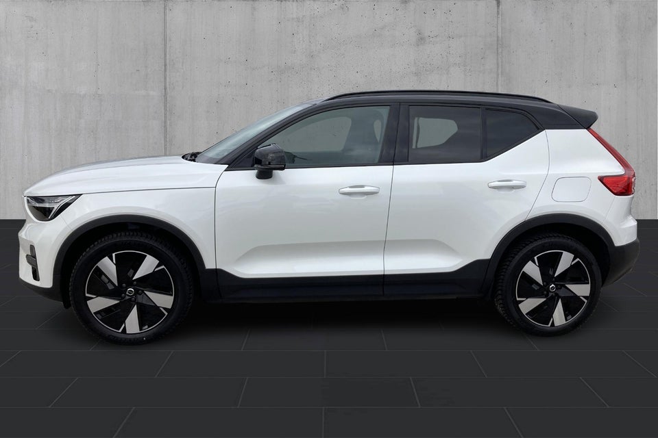 Volvo XC40 ReCharge Extended Range Core 5d