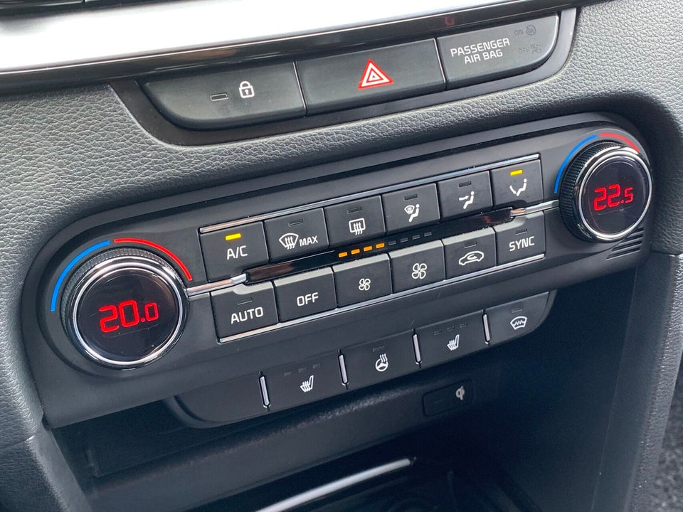 Kia ProCeed 1,6 T-GDi GT DCT 5d