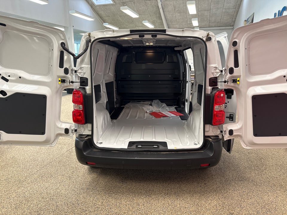 Peugeot e-Expert 50 L2 Plus Van