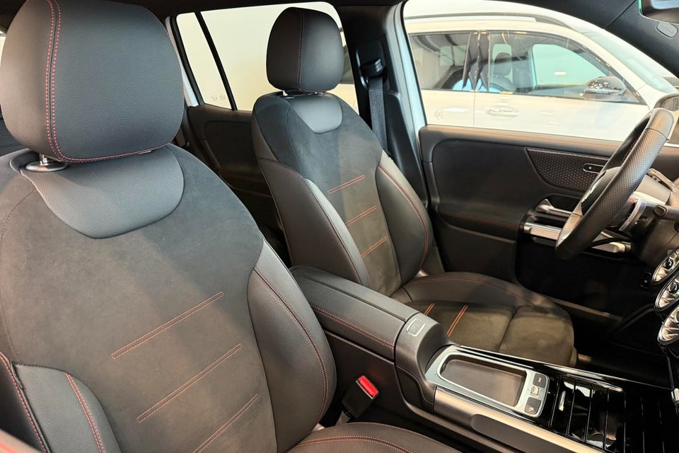Mercedes EQB250+ AMG Advance 5d