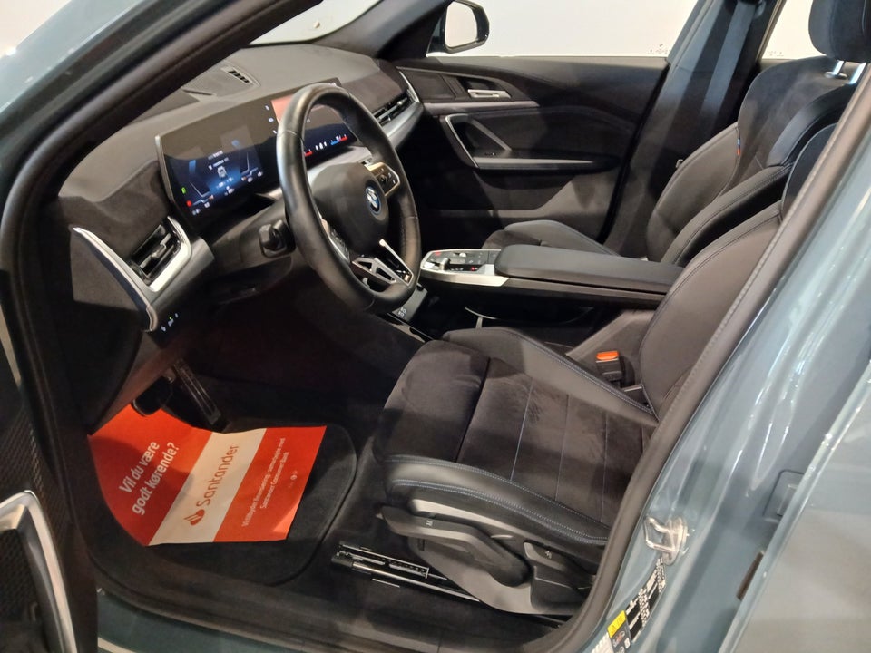 BMW iX2 xDrive30 Fully Charged M-Sport 5d