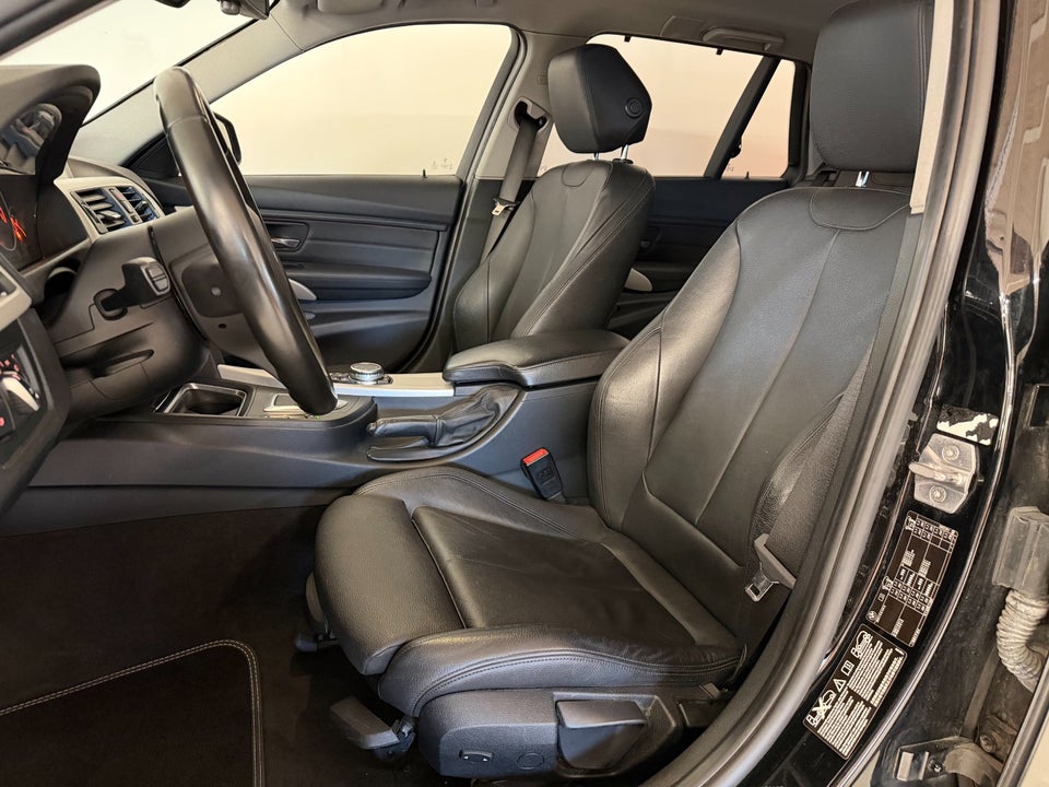 BMW 330d 3,0 Touring xDrive aut. 5d