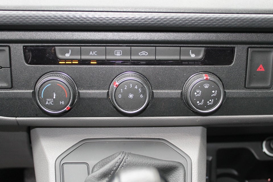 VW Transporter 2,0 TDi 150 Kassevogn DSG kort