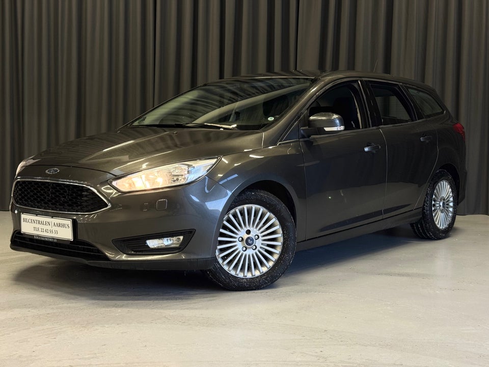 Ford Focus 2,0 TDCi 150 Business stc. 5d