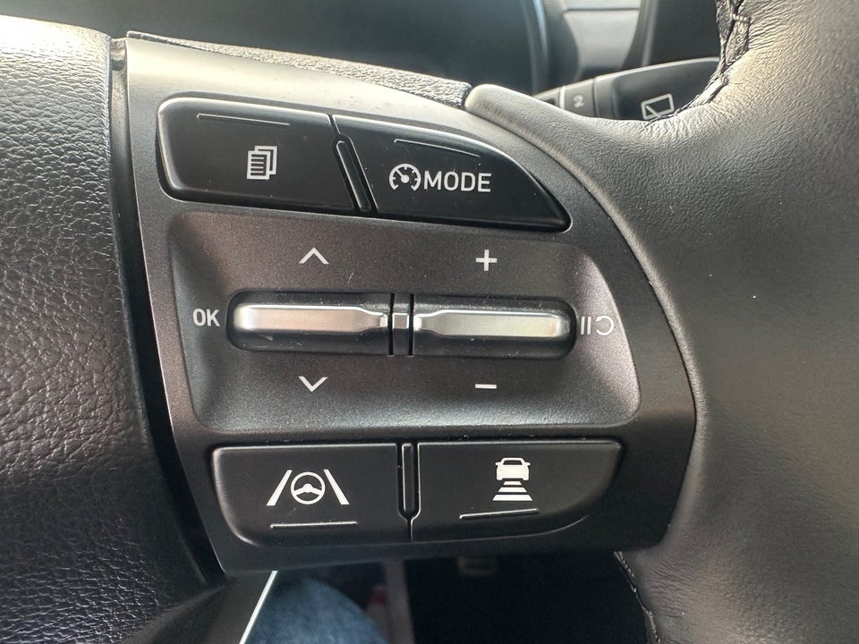 Hyundai Kona 64 EV Trend 5d