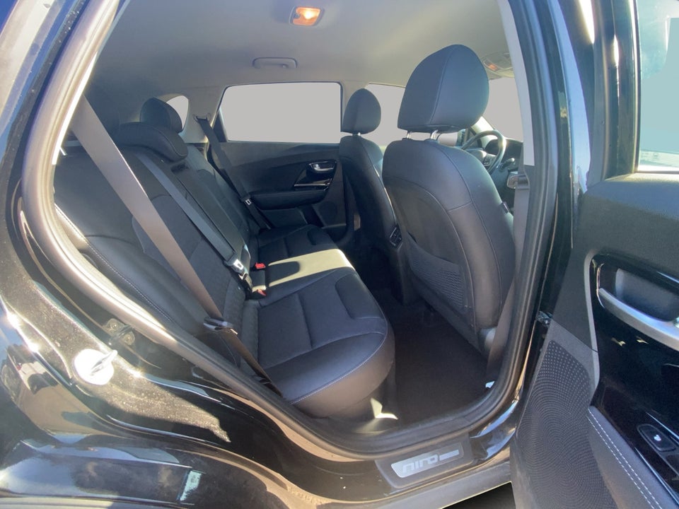 Kia Niro 1,6 PHEV Advance DCT 5d