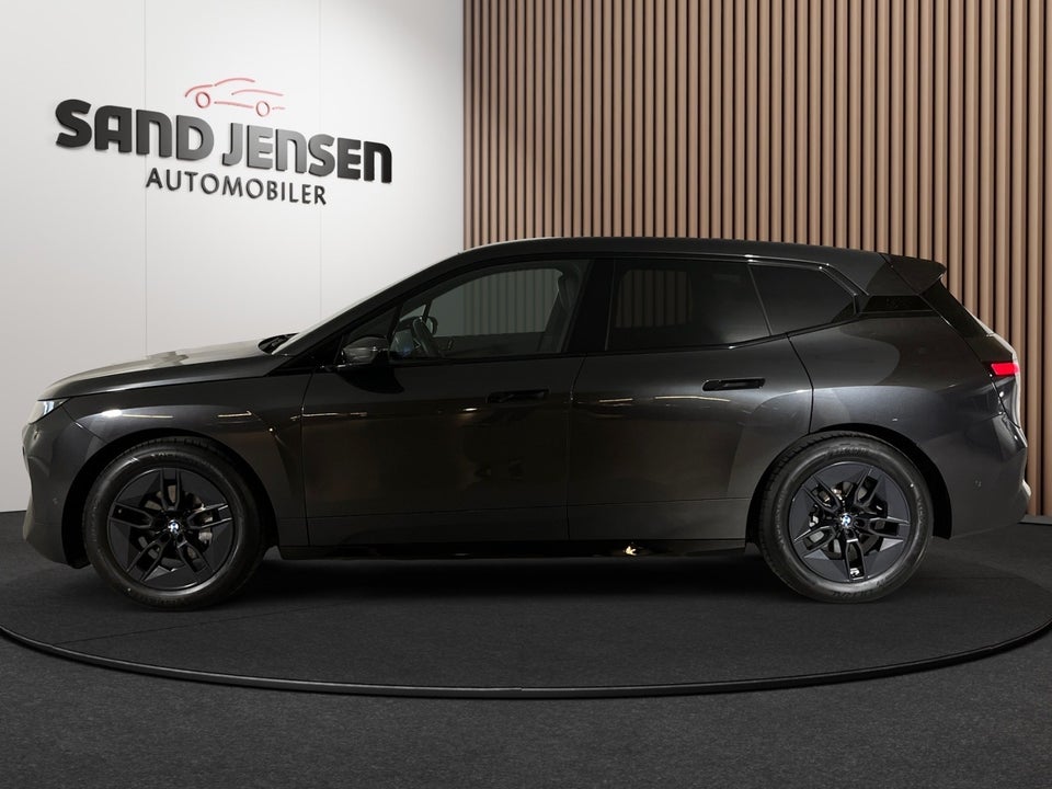 BMW iX xDrive45 Sport Line 5d
