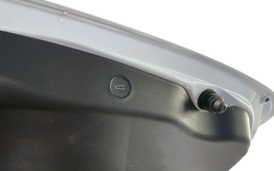 Tesla Model 3 Long Range AWD 4d