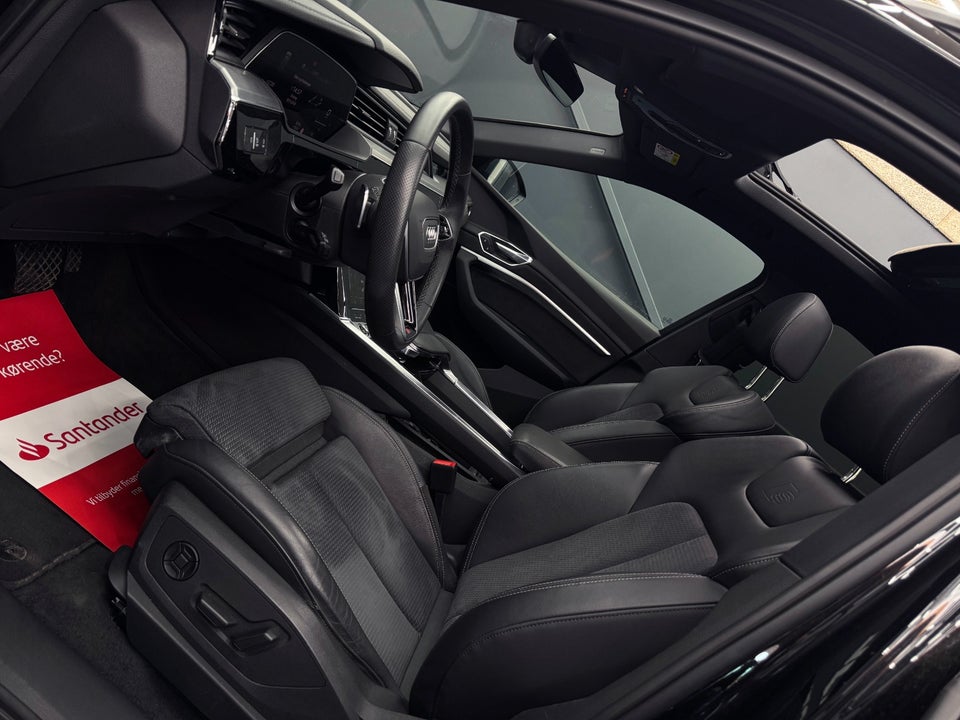 Audi e-tron 55 S-line quattro 5d