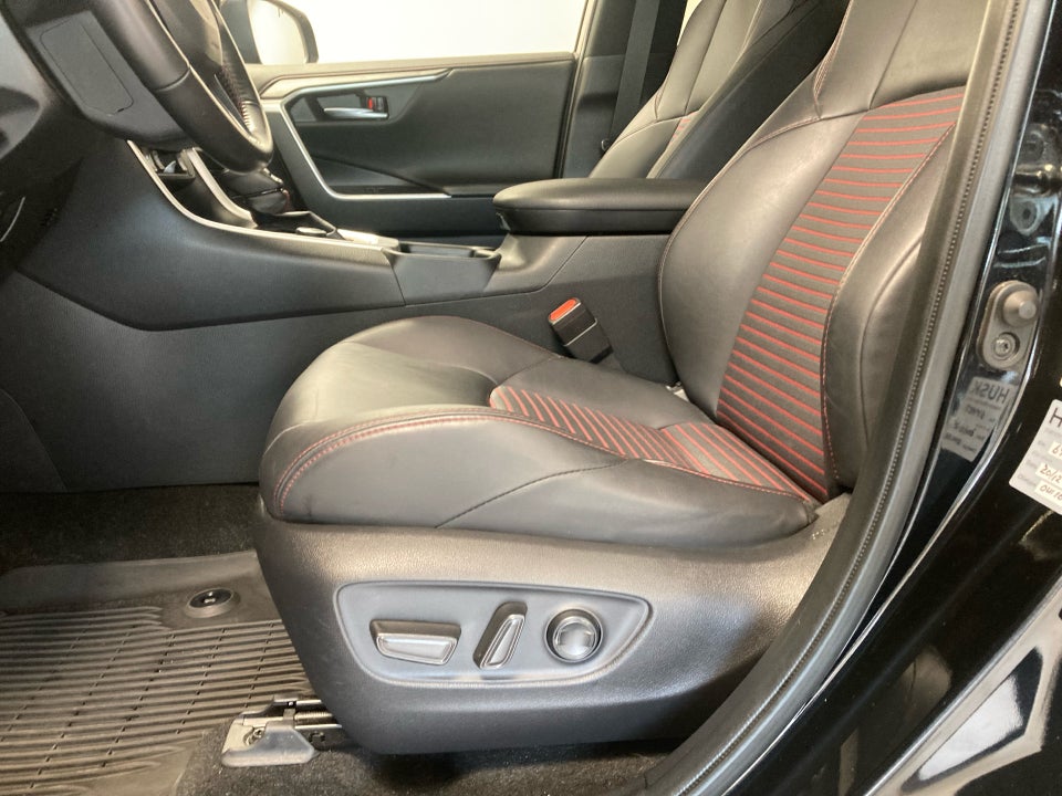 Toyota RAV4 2,5 Plug-in Hybrid Active Premium AWD-i 5d