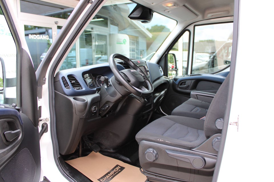 Iveco Daily 2,3 35C16 4100mm Lad AG8 2d