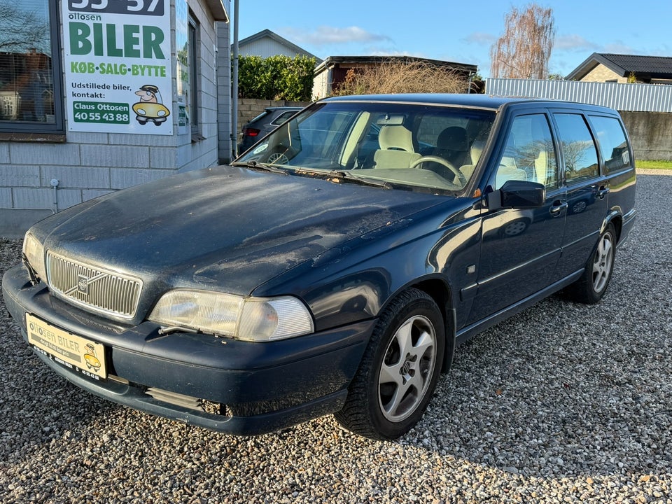 Volvo V70 2,0  5d