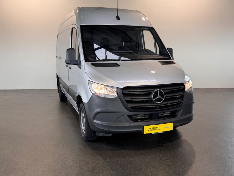 Mercedes Sprinter 317 2,0 CDi A2 Kassevogn aut. RWD
