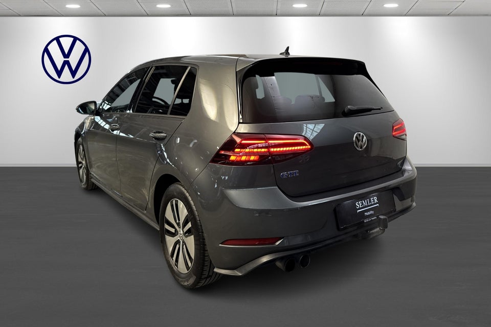 VW Golf VII 1,4 GTE DSG 5d