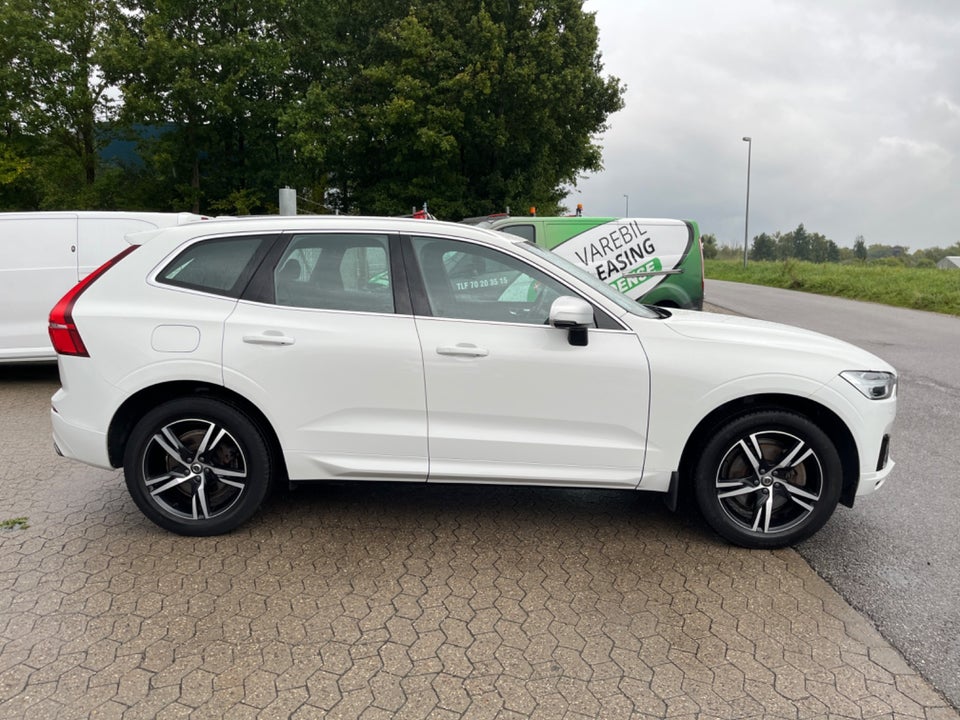 Volvo XC60 2,0 T8 390 R-Design aut. AWD 5d