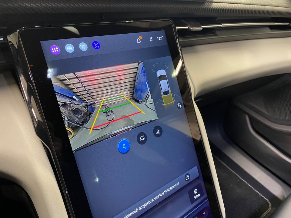 Ford Capri 82 Premium Extended Range 5d