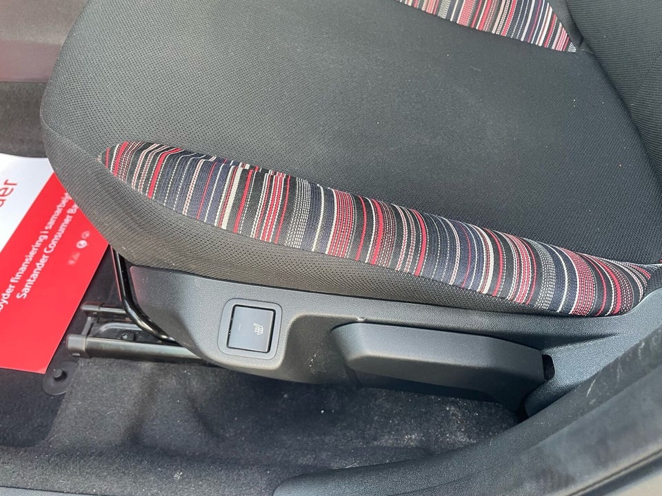 Citroën C1 1,0 VTi Shine 5d