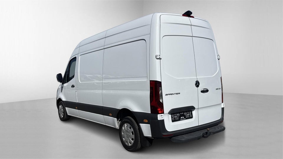 Mercedes Sprinter 215 2,0 CDi A2 Kassevogn aut. FWD