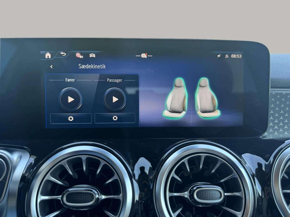 Mercedes EQB250+ Progressive 5d