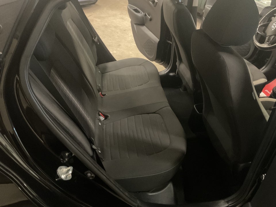 Hyundai i10 1,0 MPi Advanced 5d